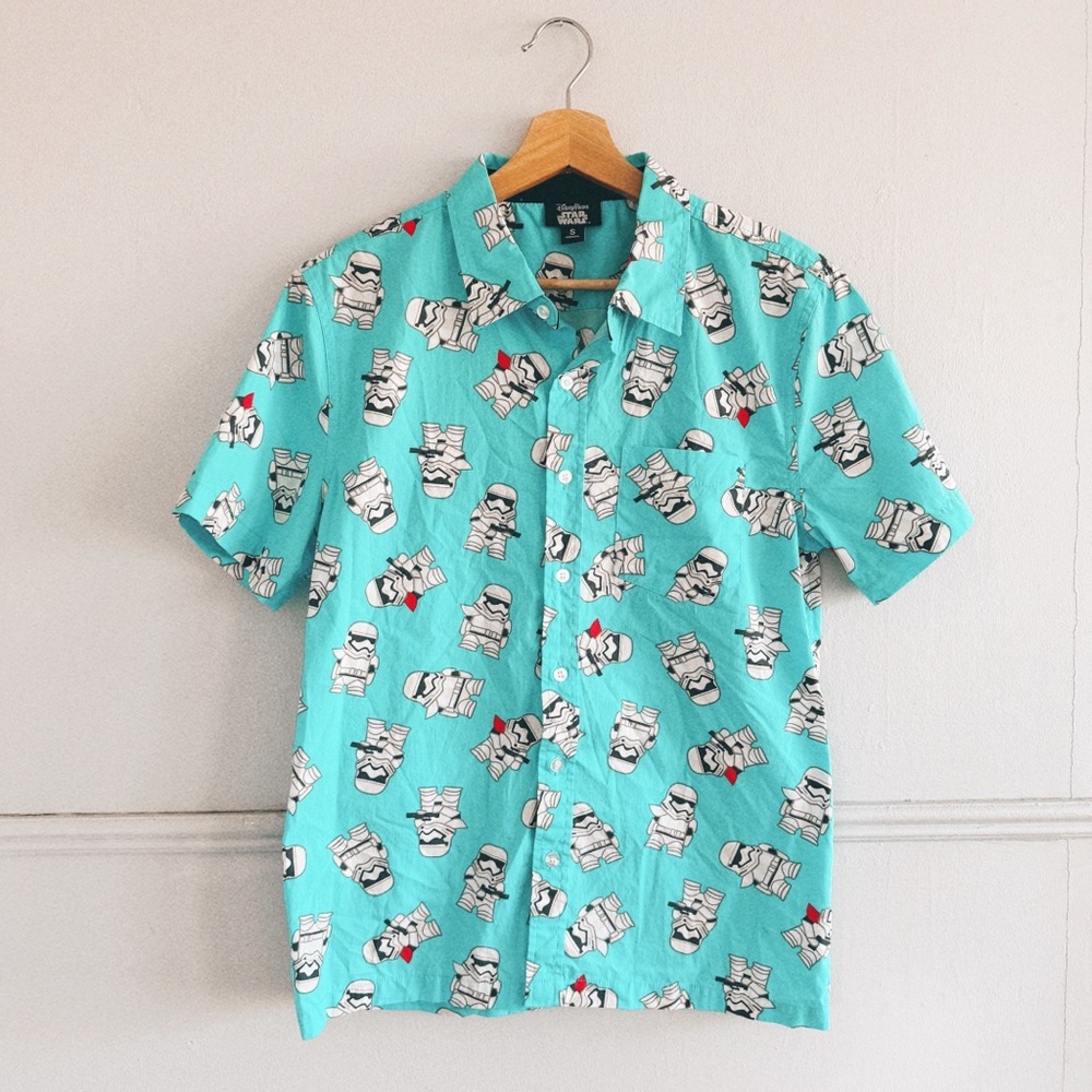 DISNEY PARKS > Storm Trooper Button Down Shirt